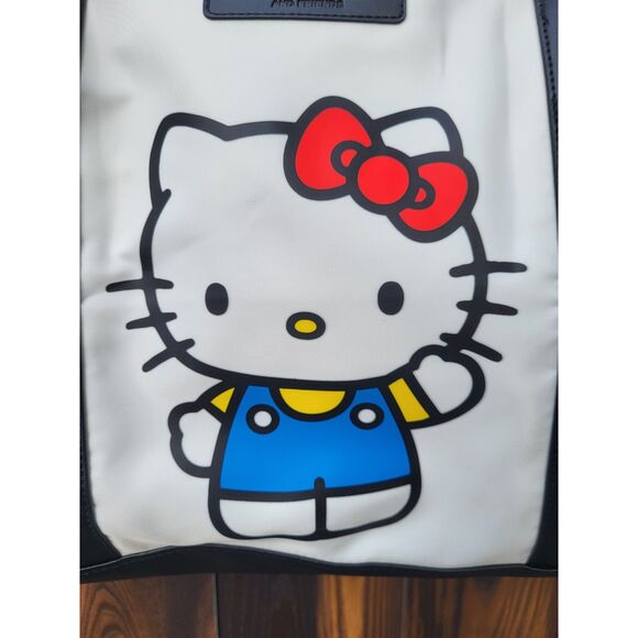 NWT Sanrio Hello Kitty and Friends Large Travel Bag Carry On Black White Check - Picture 4 of 6